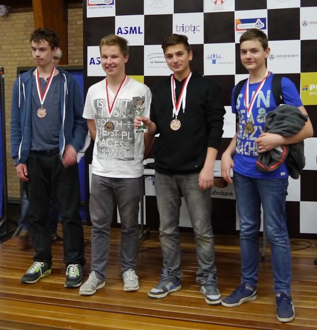 Mierlo 2015 Platz2 Gruppe AB.jpg
