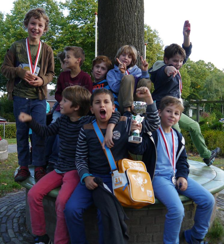 Mierlo 2015 Platz2 Gruppe Fb.jpg