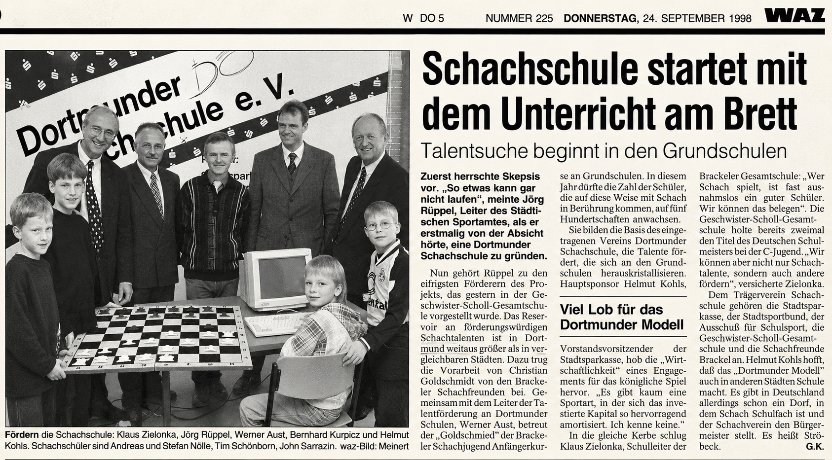 1998 Gründung der Schachschule.png
